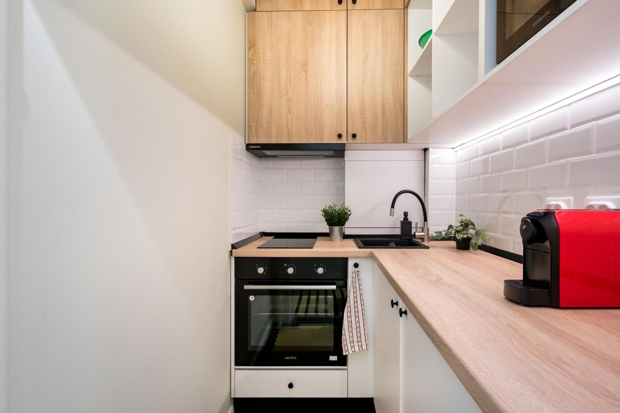 Urban Dream Studio With City Views & Comfort Bukarest Eksteriør billede